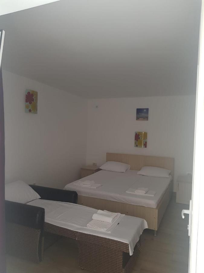 Evana House Costinesti Exterior foto